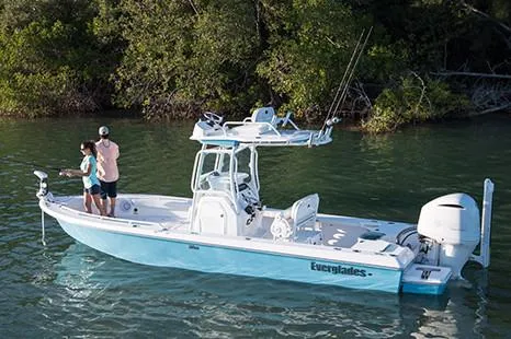 Slide: The Image of Manufacturer Provided Image: 2020 Everglades 243 Center Console boat on water with two people fishing. - 4