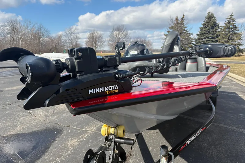 Slide: The Image of 2021 Tracker Pro Team 175 TXW Tournament Edition with Minn Kota Terrova motor. - 5