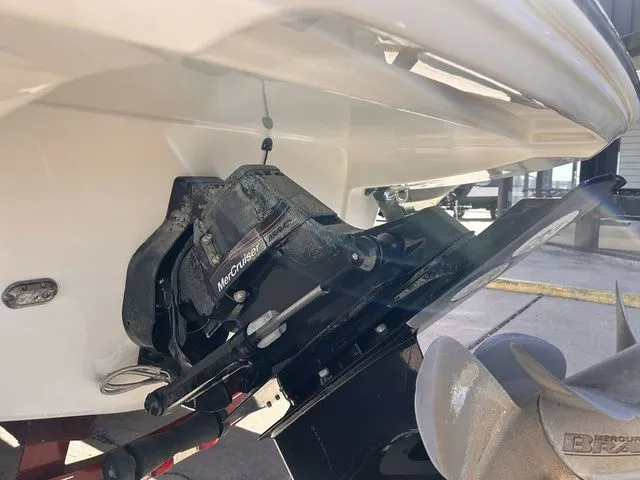 Slide: The Image of Crownline Boats E6 EC 2013 - 10