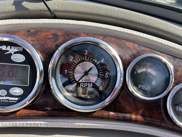 Slide: The Image of Crownline Boats E6 EC 2013 - 25