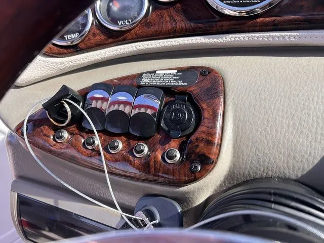 Slide: The Image of Crownline Boats E6 EC 2013 - 27