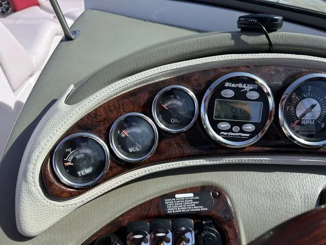 Slide: The Image of Crownline Boats Eclipse E6 2013 - 28