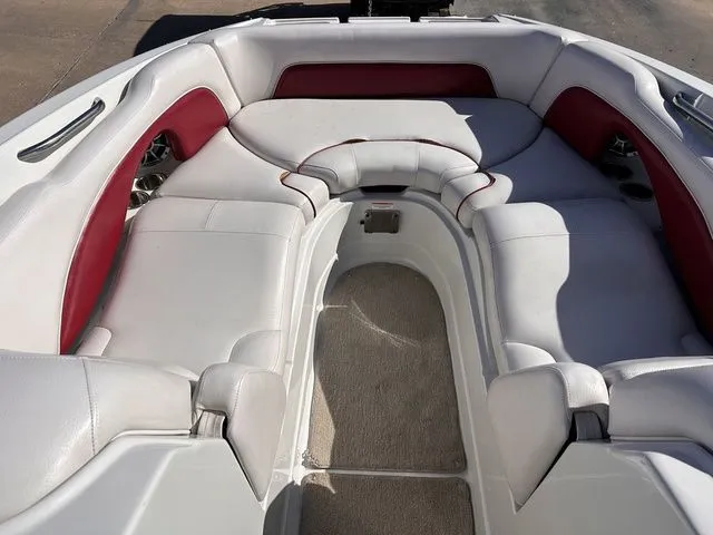 Slide: The Image of Crownline Boats Eclipse E6 2013 - 32