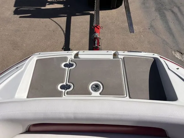 Slide: The Image of Crownline Boats Eclipse E6 2013 - 34