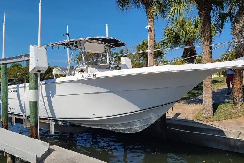 The Image of Sea Fox 287 Center Console 2004 - undefined