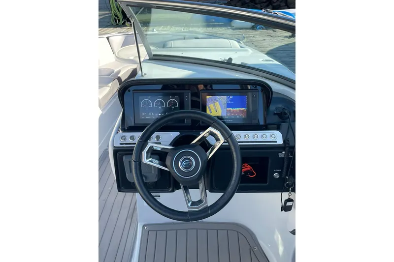 Slide: The Image of 2022 Crownline 255 SS SURF boat detail, showcasing sleek design and sturdy construction. - 24