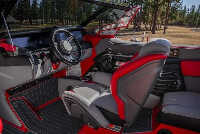 Slide: The Image of Nautique Super Air Nautique G23 Paragon 2020 - 46