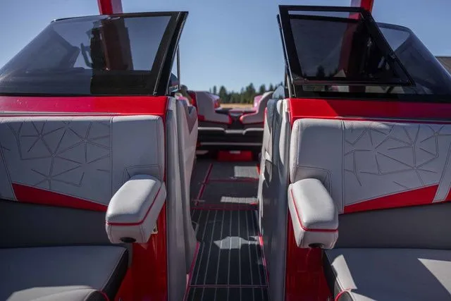 Slide: The Image of Nautique Super Air Nautique G23 Paragon 2020 - 48