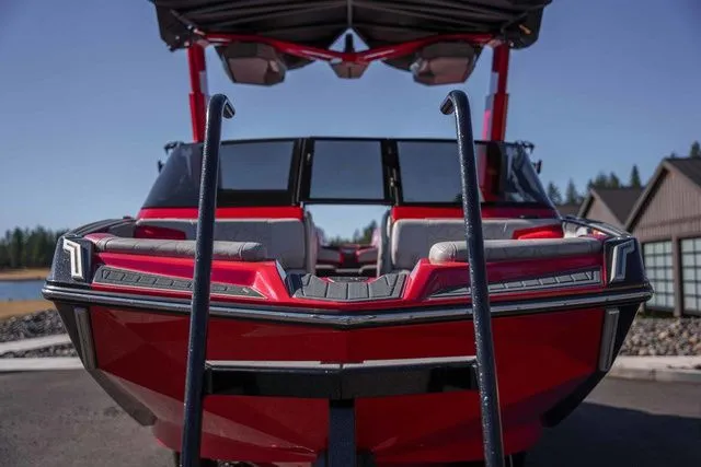 Slide: The Image of Nautique Super Air Nautique G23 Paragon 2020 - 8