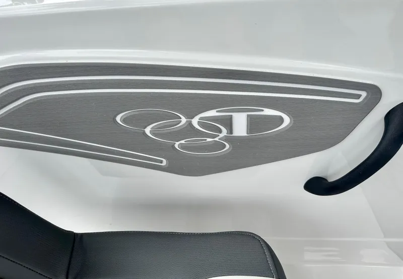 Slide: The Image of Tahoe T21 2024 - 82