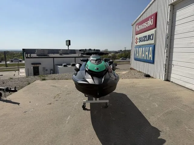 Slide: The Image of Sea-Doo GTI SE 170 2026 - 7