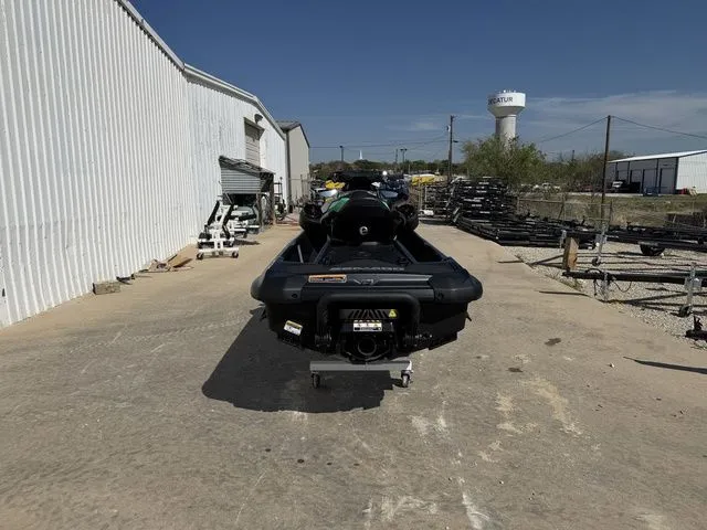 Slide: The Image of Sea-Doo GTI SE 170 2026 - 8