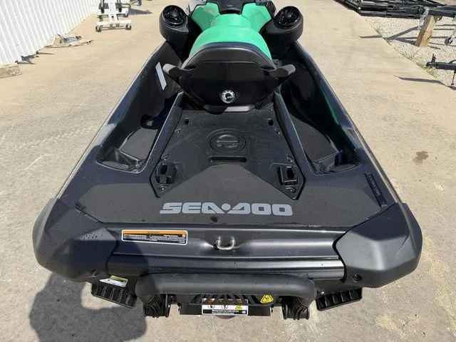 Slide: The Image of Sea-Doo GTI SE 170 2026 - 9