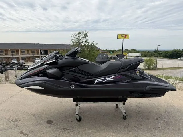 Slide: The Image of Yamaha FX SVHO 2026 - 4