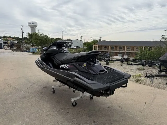 Slide: The Image of Yamaha FX SVHO 2026 - 6
