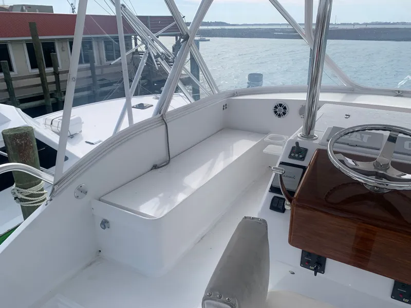 Slide: The Image of Custom Carolina Terry Guthrie Sportfish 2000 on open sea. - 12