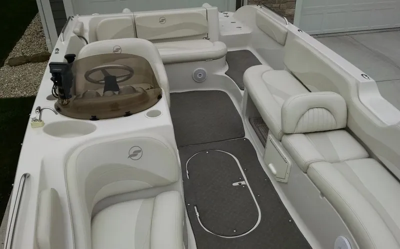 Slide: The Image of Starcraft 2000 2005 - 10