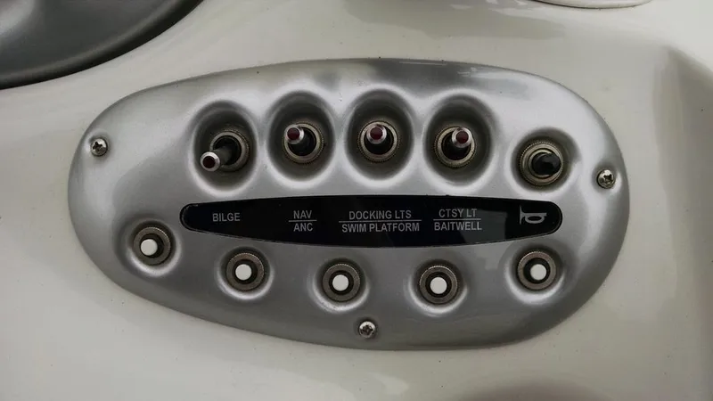 Slide: The Image of Starcraft 2000 2005 - 4