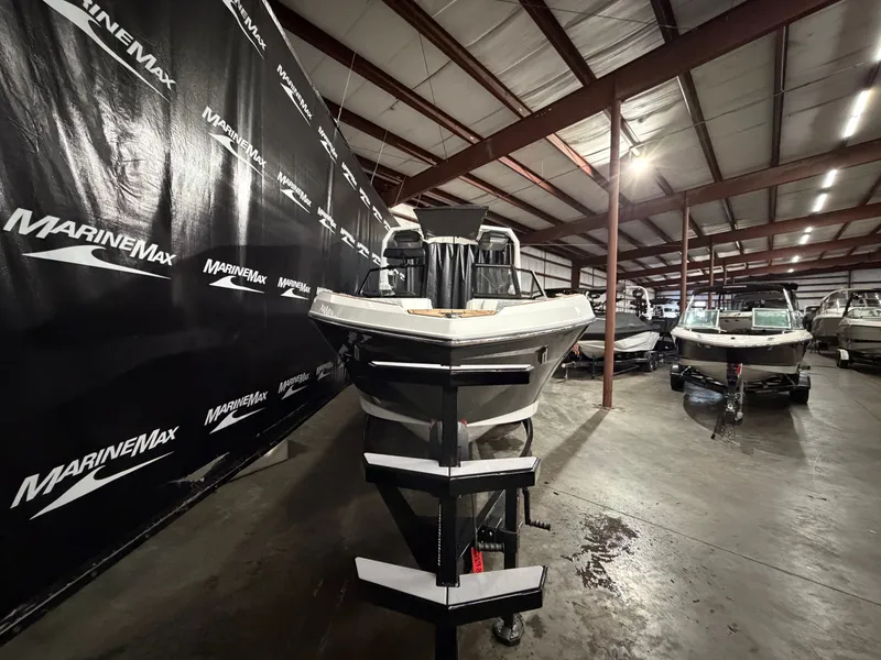 Slide: The Image of Nautique Super Air Nautique S25 2023 - 2
