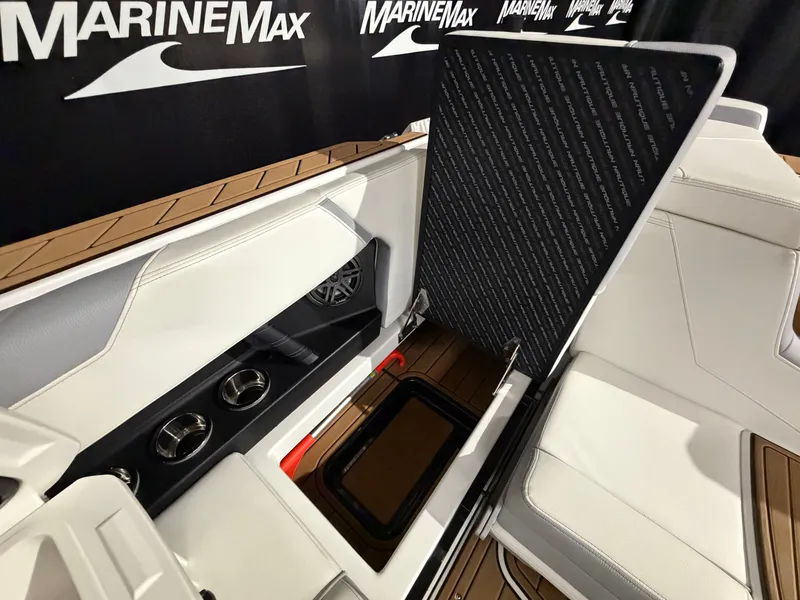Slide: The Image of Nautique Super Air Nautique S25 2023 - 34