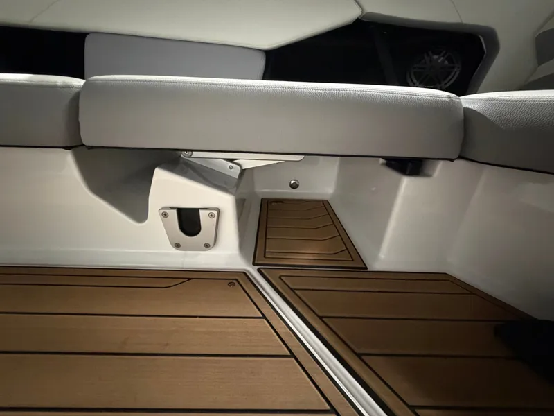 Slide: The Image of Nautique Super Air Nautique S25 2023 - 44