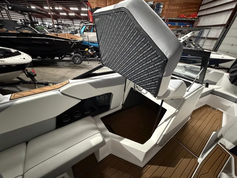 Slide: The Image of Nautique Super Air Nautique S25 2023 - 50
