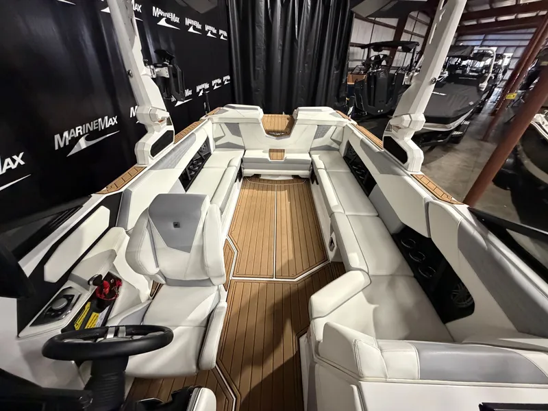 Slide: The Image of Nautique Super Air Nautique S25 2023 - 60