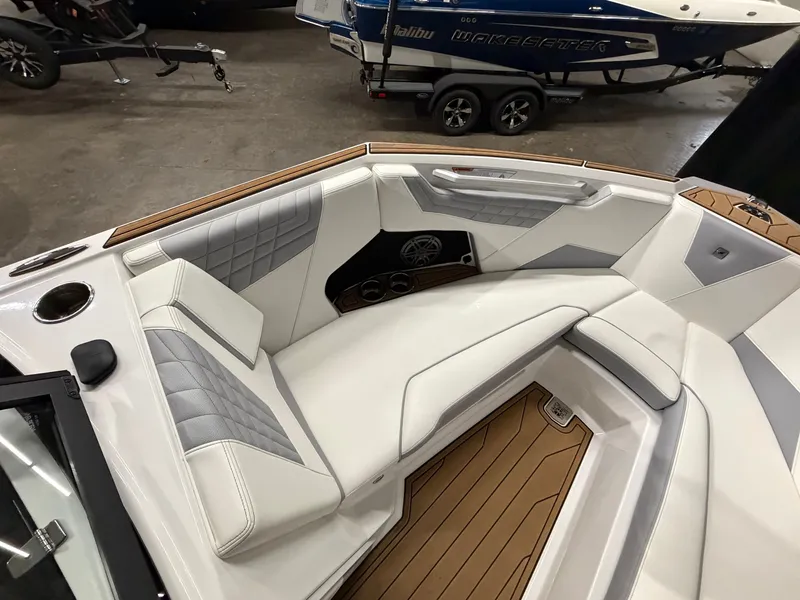 Slide: The Image of Nautique Super Air Nautique S25 2023 - 69