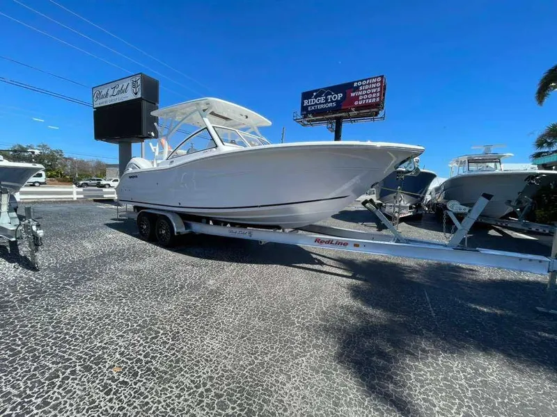 Slide: The Image of Sea Fox 268 Traveler 2026 - 10