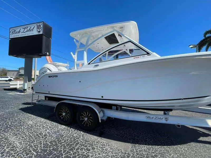 Slide: The Image of Sea Fox 268 Traveler 2026 - 11