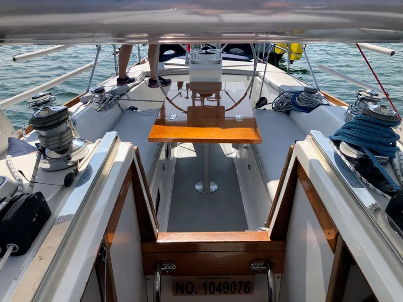 Slide: The Image of Interior view of a 1997 J Boats J/42 yacht. - 22
