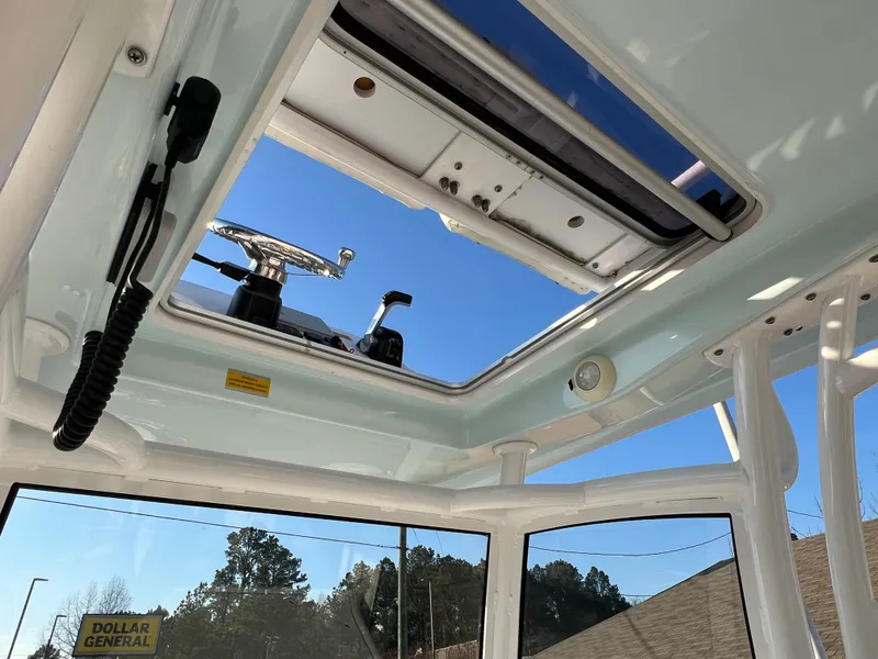 Slide: The Image of Sportsman Masters 267OE Bay Boat 2020 - 29