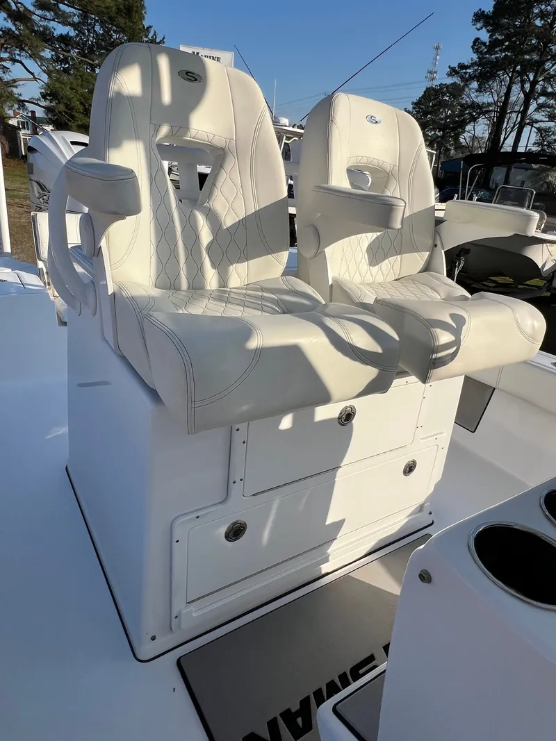 Slide: The Image of Sportsman Masters 267OE Bay Boat 2020 - 33