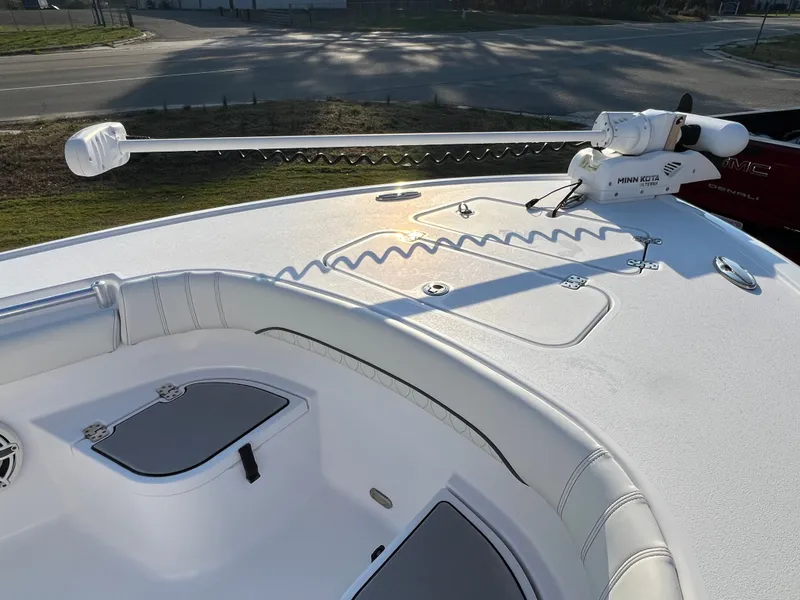 Slide: The Image of Sportsman Masters 267OE Bay Boat 2020 - 43