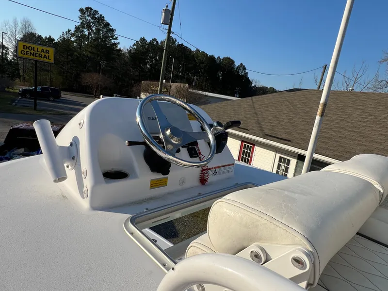 Slide: The Image of Sportsman Masters 267OE Bay Boat 2020 - 55