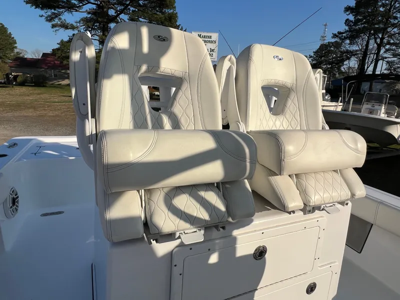 Slide: The Image of Sportsman Masters 267OE Bay Boat 2020 - 66