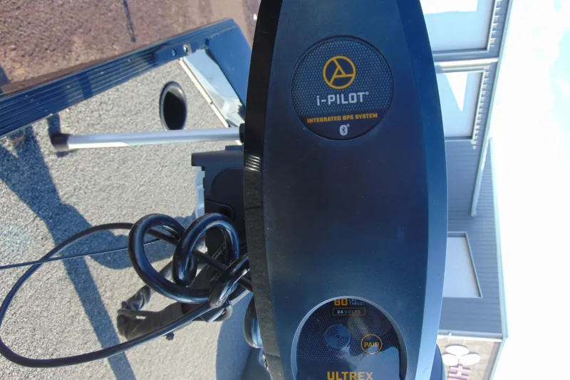 Slide: The Image of 2020 Crestliner 1600 Storm boat with i-Pilot integrated GPS system and Ultrex motor. - 7