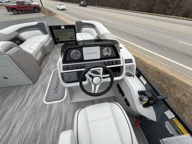 Slide: The Image of Godfrey SW2286DT 2026 - 11