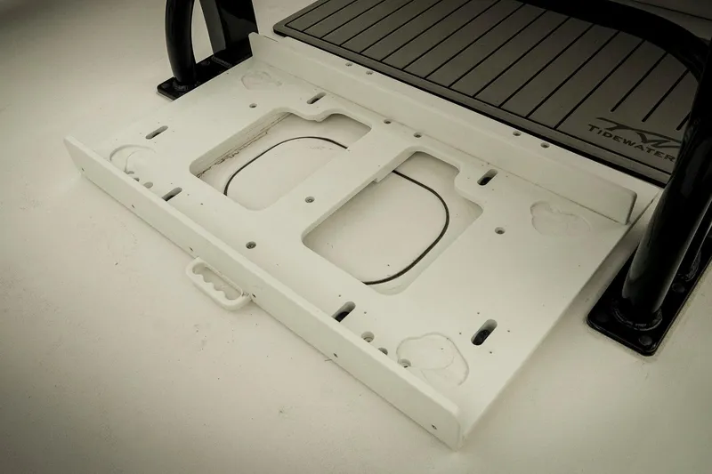 Slide: The Image of 2026 Tidewater 2500 Carolina Bay boat deck with mounting bracket. - 28