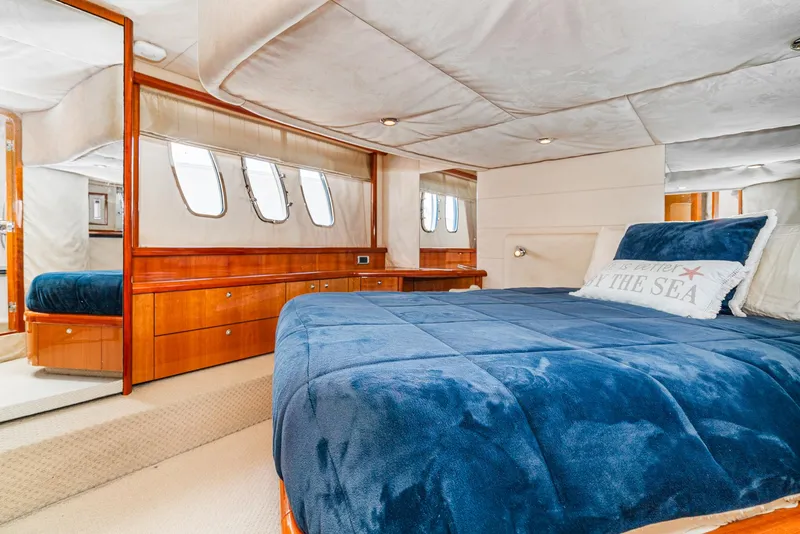 Slide: The Image of P/S opening ports - 40