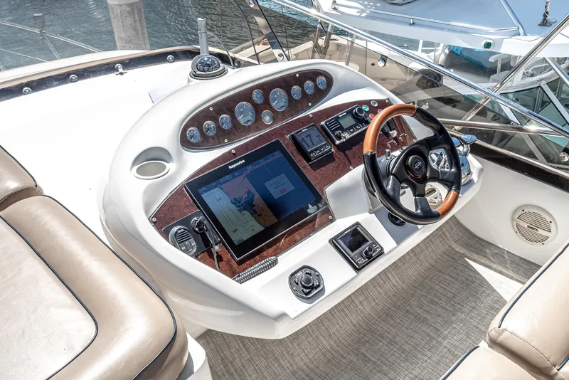 Slide: The Image of Flybridge helm - 55