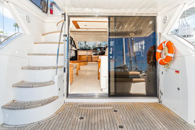 Slide: The Image of Aft door - 6