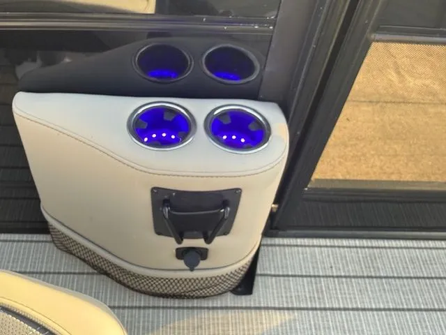 Slide: The Image of Barletta L25UC 2023 - 37