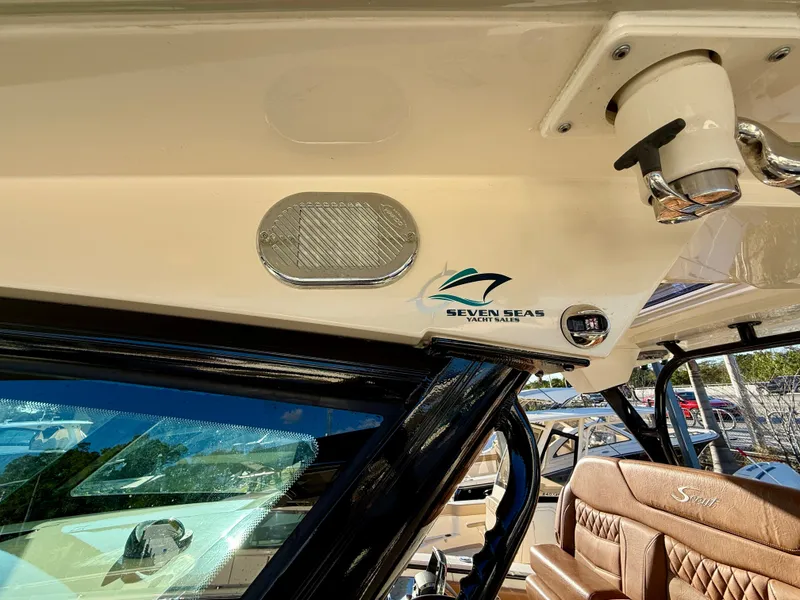 Slide: The Image of Interior of a 2023 Scout 377 LXF with leather seating. - 16