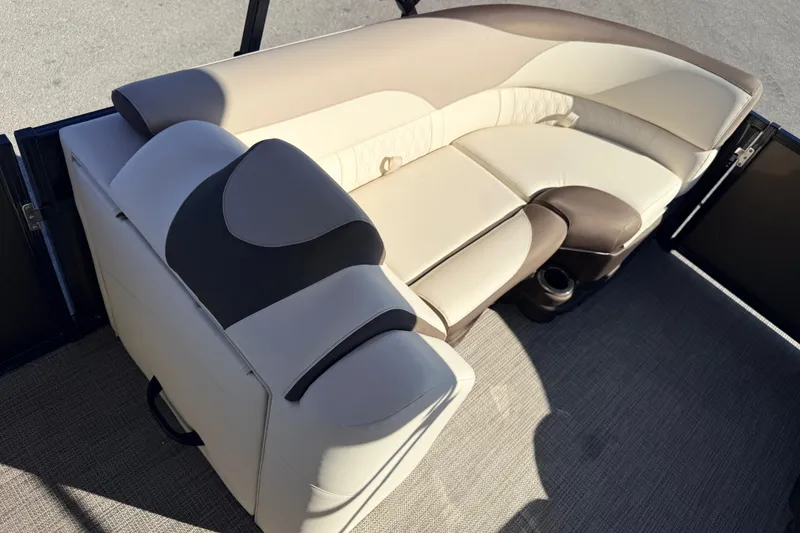 Slide: The Image of Luxurious seating on 2026 Avalon 2385 LSZ Quad Lounger, Tri Toon, High Performance boat. - 12