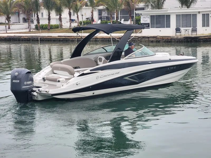 Slide: The Image of Crownline Boats E275XS 2019 - 1