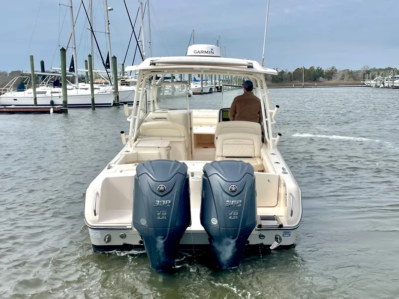 Slide: The Image of Grady-White Freedom 285 2021 - 10