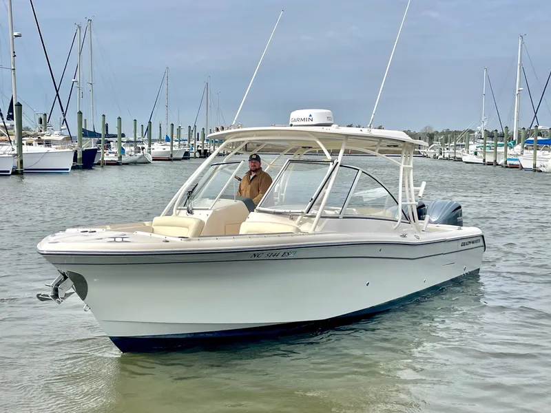 Slide: The Image of Grady-White Freedom 285 2021 - 2