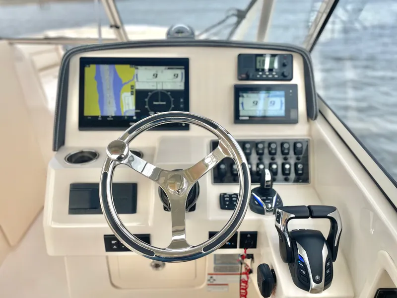 Slide: The Image of Grady-White Freedom 285 2021 - 40