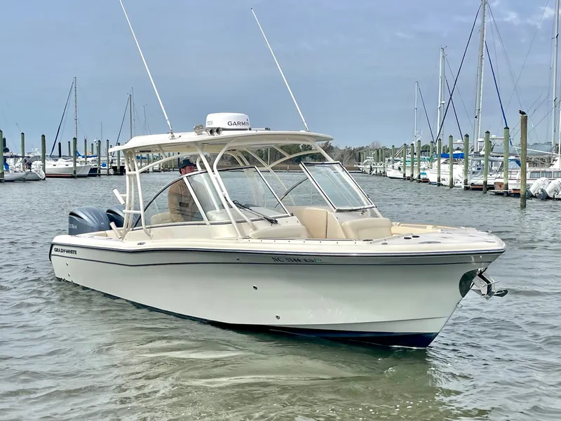 Slide: The Image of Grady-White Freedom 285 2021 - 6